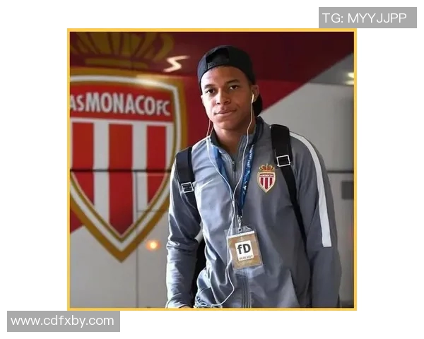 从摩纳哥崛起到世界之巅姆巴佩的传奇足球之路