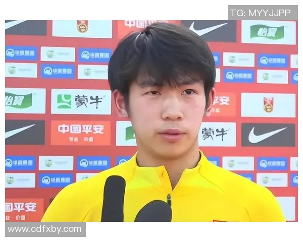 韦世豪:从青涩少年到足球明星的成长之路与辉煌成就 韦世豪:从青涩少年到足球明星的成长之路与辉煌成就