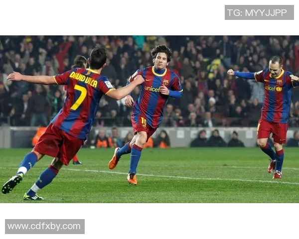 足球明星专访幕后花絮揭秘精彩瞬间与感人故事分享