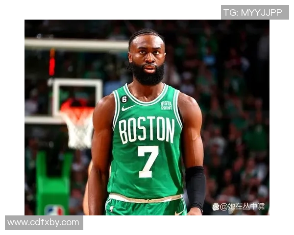 打篮球的6号明星究竟是谁他在赛场上的表现如何引人关注