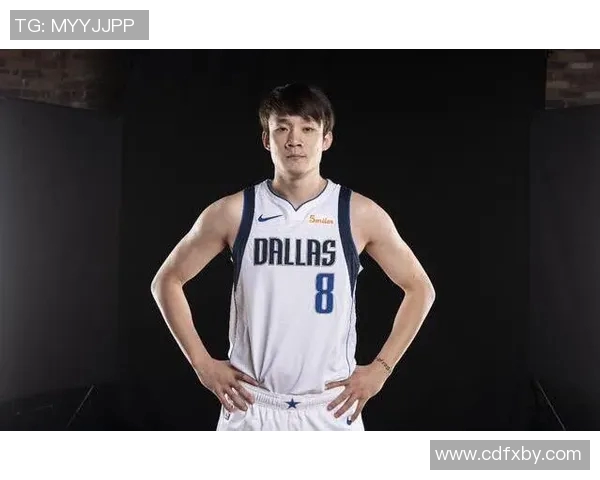 中国明星篮球运动员独特发型大盘点时尚与个性的完美结合 中国明星篮球运动员独特发型大盘点时尚与个性的完美结合